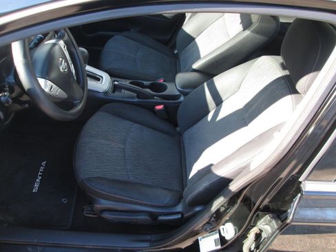 Used 2014 Nissan Sentra SV image 13