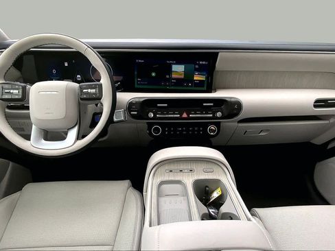 Used 2026 Hyundai Palisade Calligraphy FWD image 17