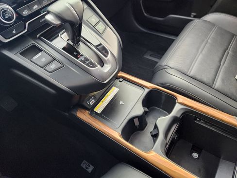 Used 2020 Honda CR-V Touring image 25