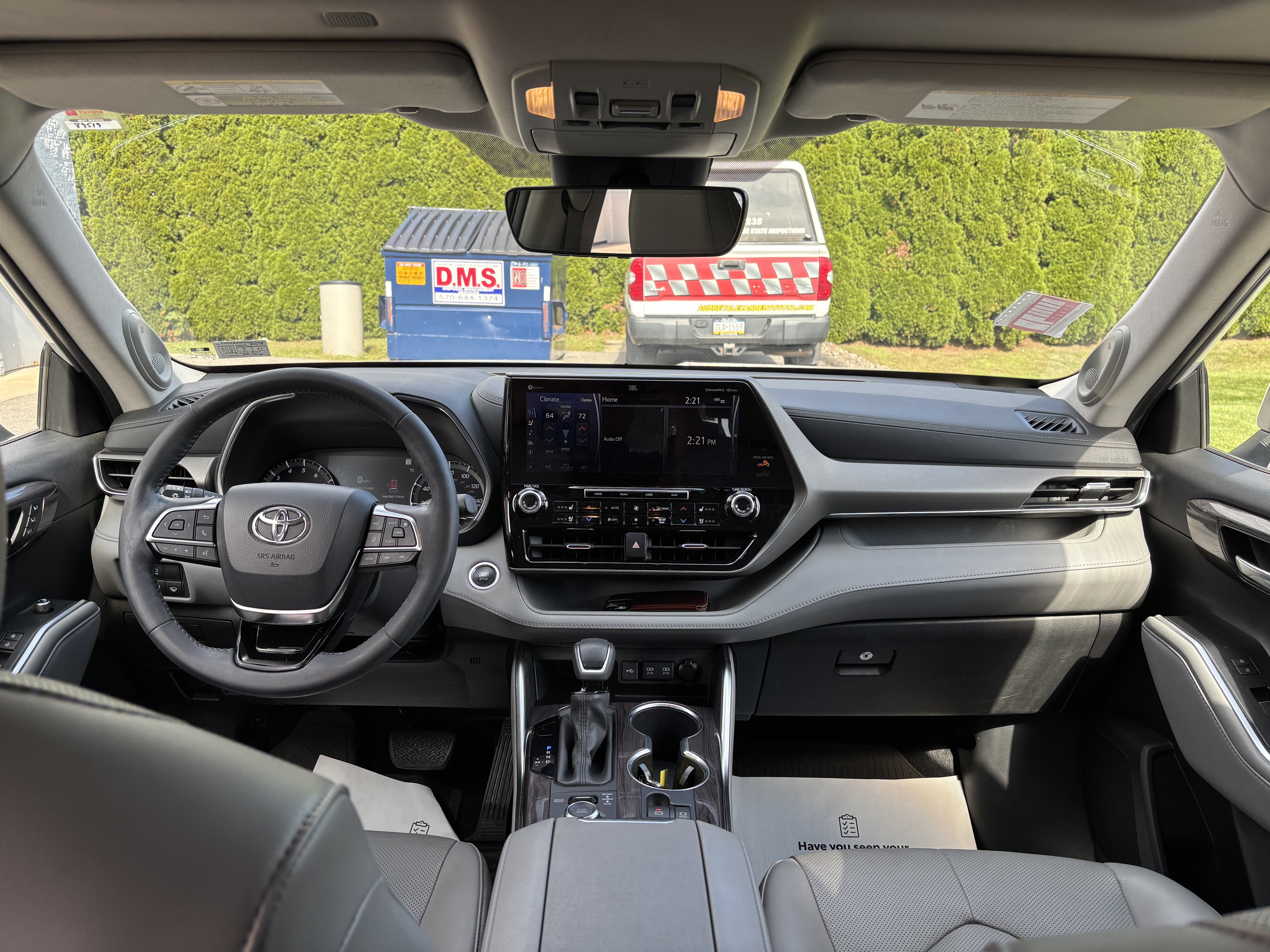 Used 2020 Toyota Highlander Limited AWD/4WD image 16