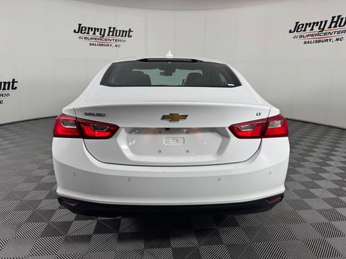 Used 2025 Chevrolet Malibu LT FWD image 8