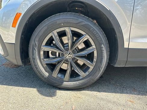 Used 2024 Volkswagen Tiguan Wolfsburg Edition image 28