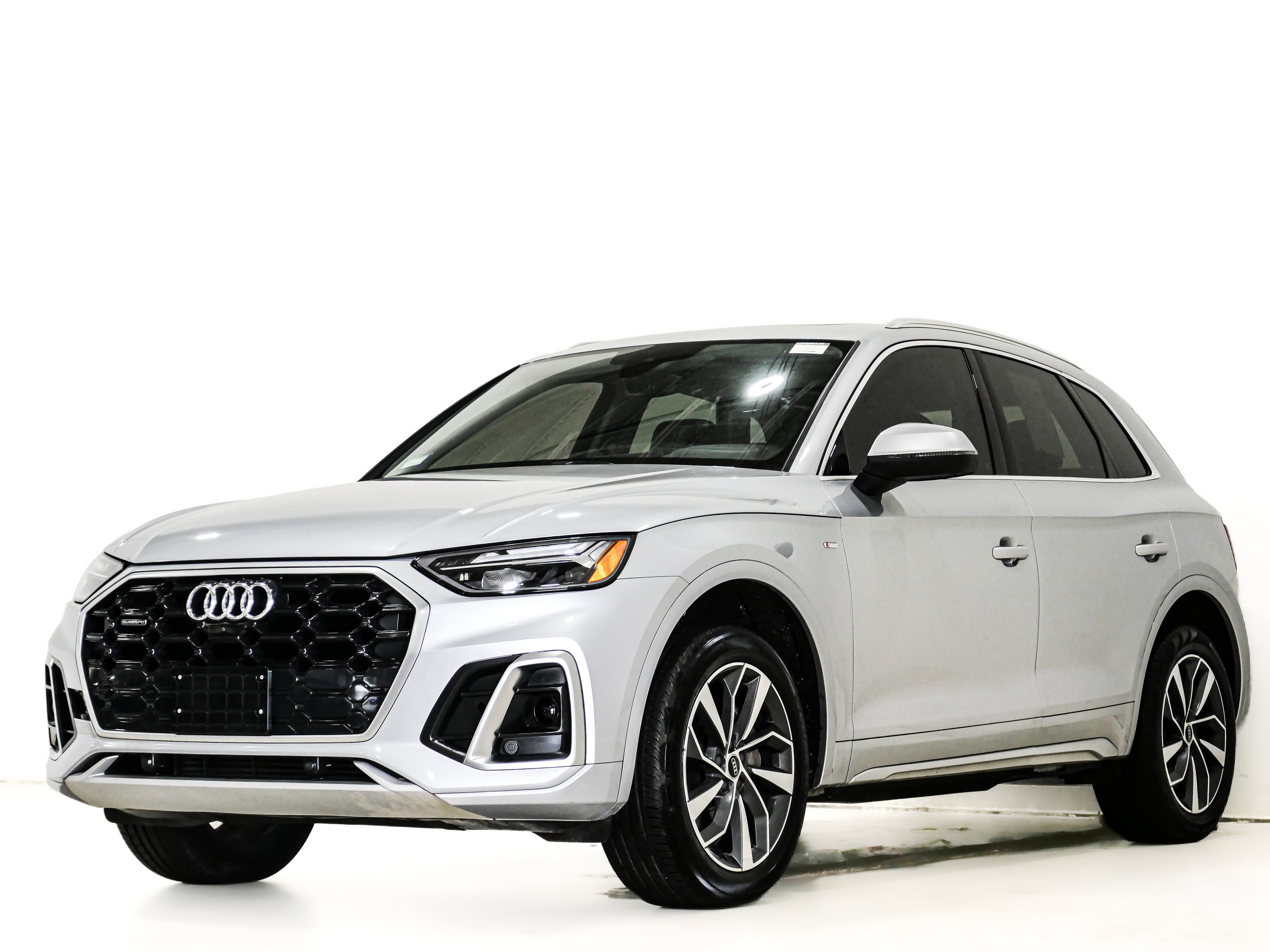 Used 2023 Audi Q5 2.0T Premium Plus AWD/4WD image 3