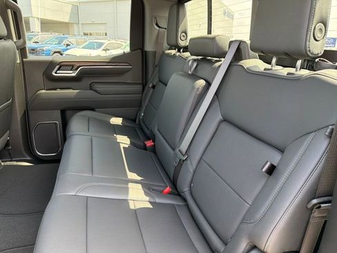 New 2026 GMC Sierra 1500 SLT w/ SLT Premium Plus Package AWD/4WD image 21