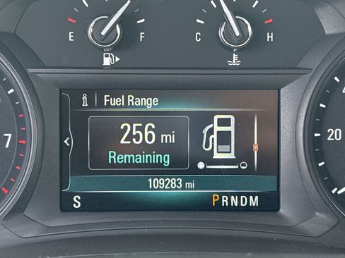 Used 2018 Buick Encore Preferred image 17