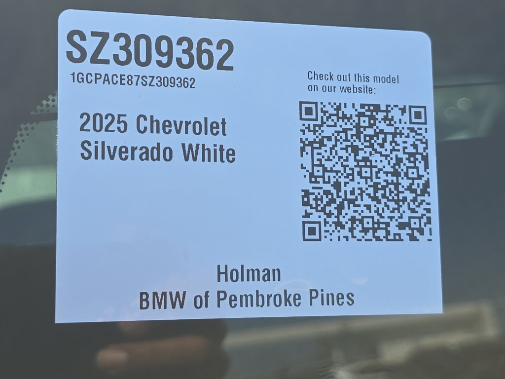 Used 2025 Chevrolet Silverado 1500 LT RWD image 27