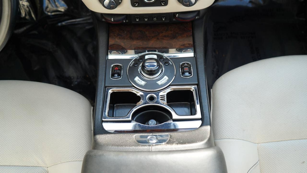 Used 2011 Rolls-Royce Ghost RWD image 74