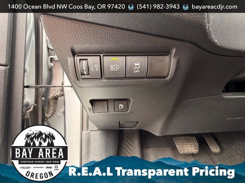 Used 2024 Toyota Corolla Cross AWD Hybrid image 19