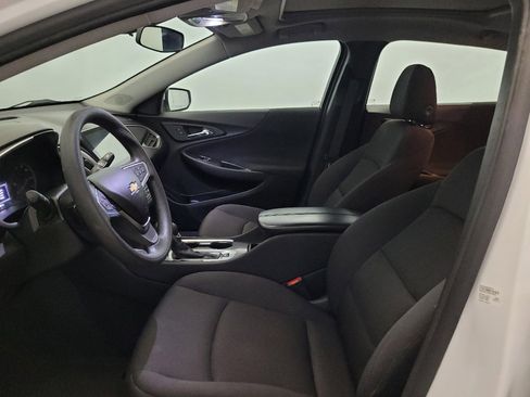 Used 2022 Chevrolet Malibu LT FWD image 17