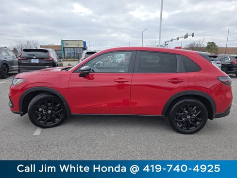 Certified 2024 Honda HR-V Sport image 13