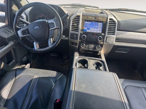 Used 2017 Ford F250 Platinum w/ FX4 Off-Road Package image 10