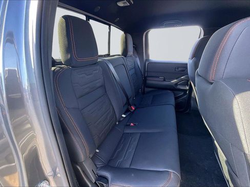 New 2026 Nissan Frontier PRO-4X w/ Pro-4x Convenience Package image 10