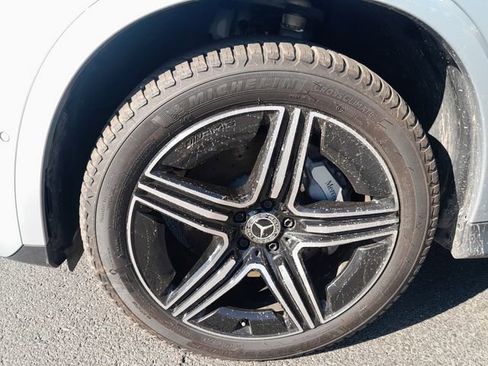 Certified 2024 Mercedes-Benz GLC 300 4MATIC image 18