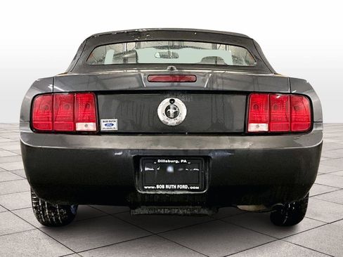 Used 2009 Ford Mustang Premium image 5