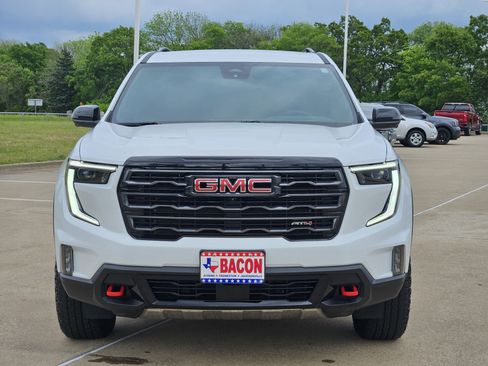 Used 2025 GMC Acadia AT4 AWD/4WD image 2