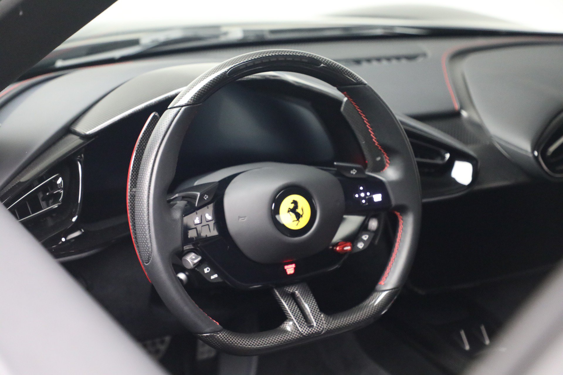 Used 2025 Ferrari 12Cilindri RWD image 16