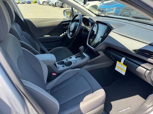 New 2025 Subaru Crosstrek 2.0i Premium image 9