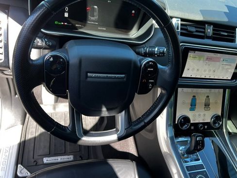 Used 2019 Land Rover Range Rover Sport HSE AWD/4WD image 34