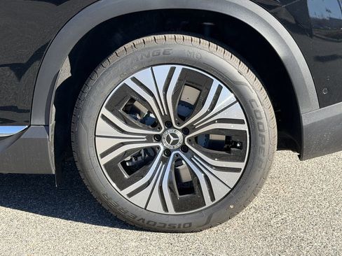 New 2026 Mercedes-Benz EQE 320 4MATIC SUV image 14