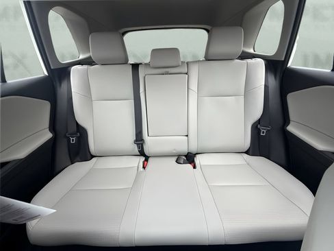 Used 2026 Toyota RAV4 XLE Premium w/ Weather Package FWD image 6