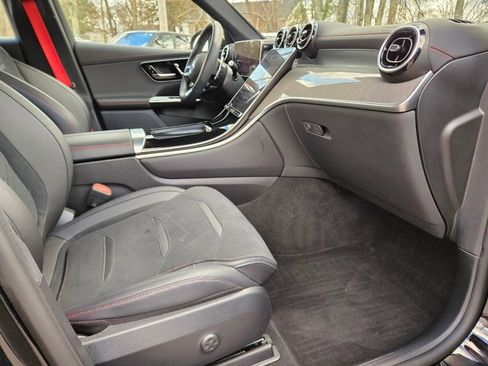 Certified 2024 Mercedes-Benz GLC 43 AMG 4MATIC image 11