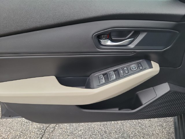 Used 2023 Honda Accord EX image 8