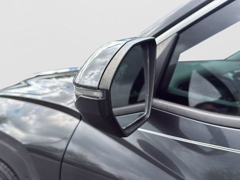 Used 2022 Hyundai Tucson SEL w/ Convenience + Premium Package FWD image 11