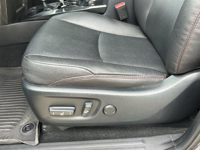 Used 2024 Toyota 4Runner TRD Off-Road Premium w/ Moonroof Package AWD/4WD image 27