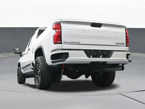Used 2024 Chevrolet Silverado 2500 High Country w/ Technology Package AWD/4WD image 48
