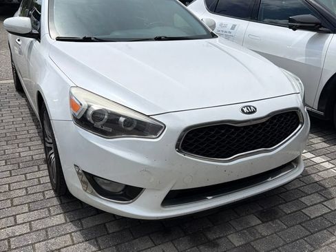 Used 2016 Kia Cadenza Premium FWD image 7