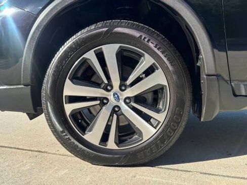 Used 2019 Subaru Outback 3.6R Limited AWD/4WD image 12