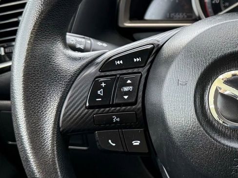 Used 2014 MAZDA MAZDA3 i Sport FWD image 18