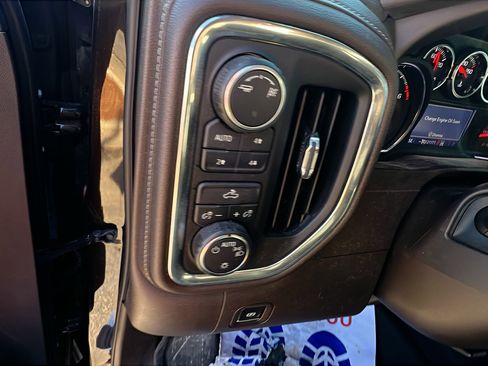 Used 2019 Chevrolet Silverado 1500 LT w/ All-Star Edition image 26