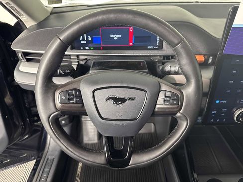 Certified 2021 Ford Mustang Mach-E Select w/ Comfort/Technology Package image 26