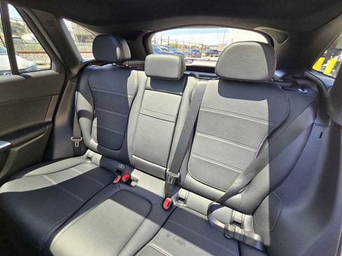 Used 2026 Mercedes-Benz GLC 300 4MATIC image 18