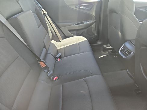 Used 2023 Chevrolet Malibu LT FWD image 9