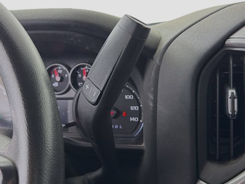 Used 2022 Chevrolet Silverado 1500 Custom Trail Boss AWD/4WD image 18