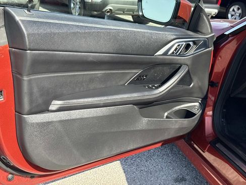 Used 2024 BMW 430i Convertible image 12
