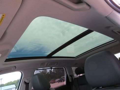 Used 2023 Audi Q7 3.0T Prestige image 22