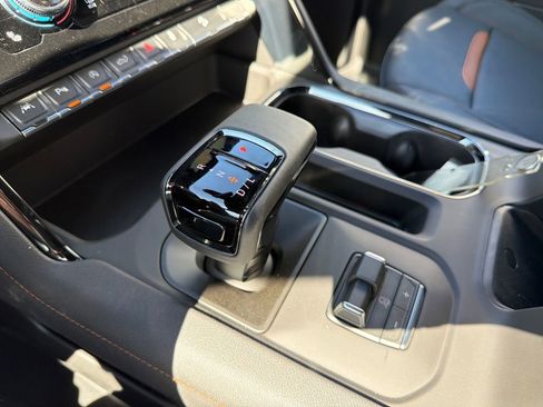 New 2026 GMC Sierra 1500 AT4 w/ AT4 Premium Package image 17