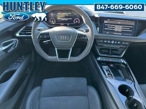 Used 2022 Audi e-tron GT Premium Plus w/ Performance Package AWD/4WD image 16