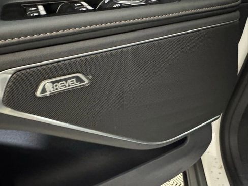 New 2025 Lincoln Nautilus Premier w/ Equipment Group 102A image 34