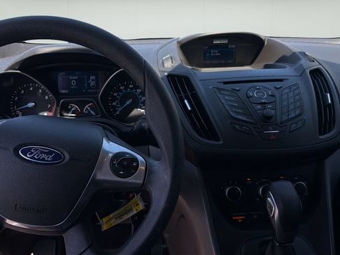 Used 2015 Ford Escape S FWD image 12