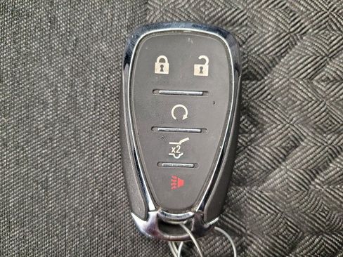 Used 2022 Chevrolet Equinox LT image 32