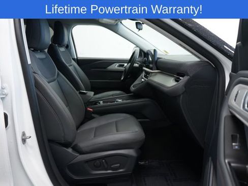 New 2026 Ford Explorer Active image 34