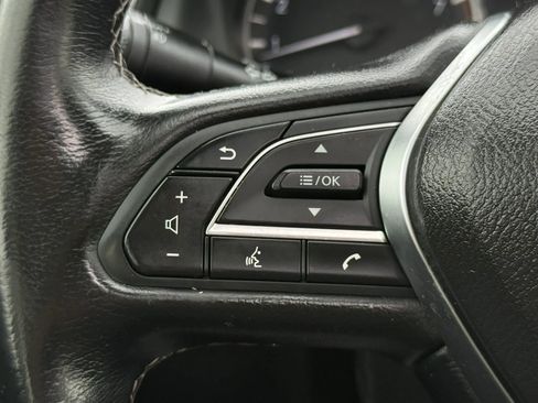 Used 2018 INFINITI Q50 Luxe RWD image 20