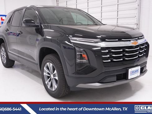 New 2026 Chevrolet Equinox LT image 3