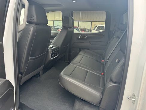 Used 2023 GMC Sierra 1500 SLT w/ SLT Premium Plus Package image 15