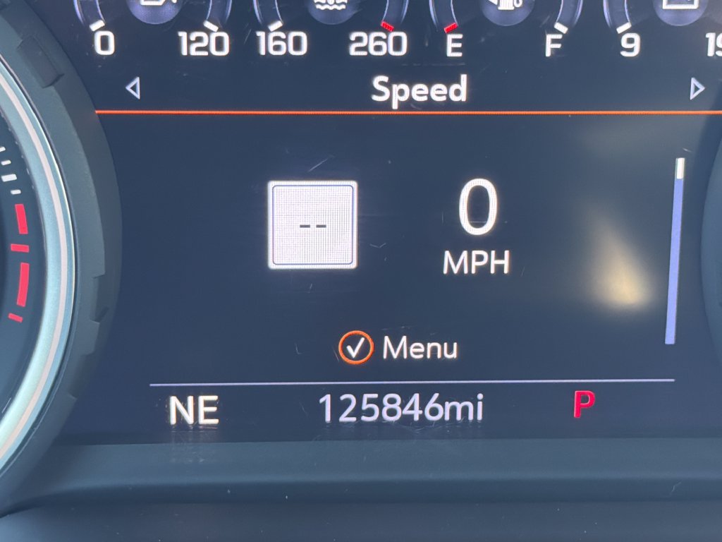 Used 2021 Chevrolet Suburban Premier AWD/4WD image 17