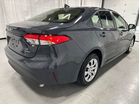 Used 2025 Toyota Corolla LE FWD image 7